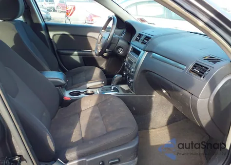 2012 Ford Fusion Hybrid z USA, uszkodzony, nr VIN 3FADP0L33CR196125